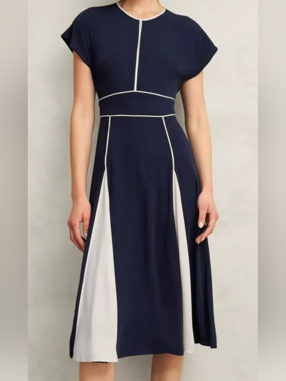 HOBBS Viola Navy And Ivory Dress Size 6